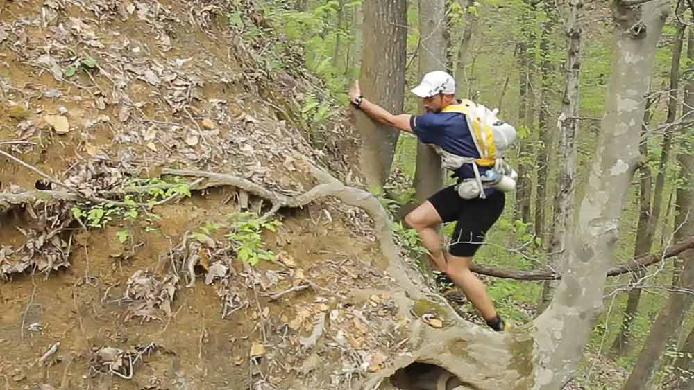 দ্য বার্কলে ম্যারাথন: দক্ষিণ-পশ্চিম আমেরিকার টেনেসিতে বরফাবৃত পাহাড়ি জঙ্গলের মধ্যে দিয়ে ১৬০ কিলোমিটার রাস্তা অতিক্রম করা। প্রতি বছর মার্চের শেষে কিংবা এপ্রিলের শুরুতে এই ম্যারাথন অনুষ্ঠিত হয়। ৬০ ঘণ্টায় ১৬০ কিলোমিটার খাড়াই রাস্তা পেরোতে হয় প্রতিযোগীদের। খুব কম প্রতিযোগীই সফল হন।