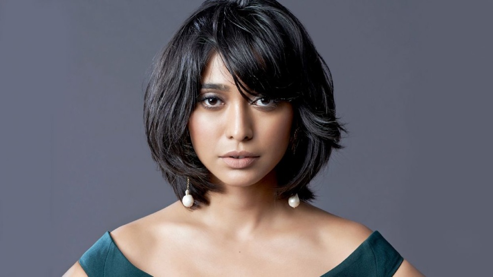 বরাবরই বব পছন্দ অভিনেত্রী সায়নী গুপ্তর।