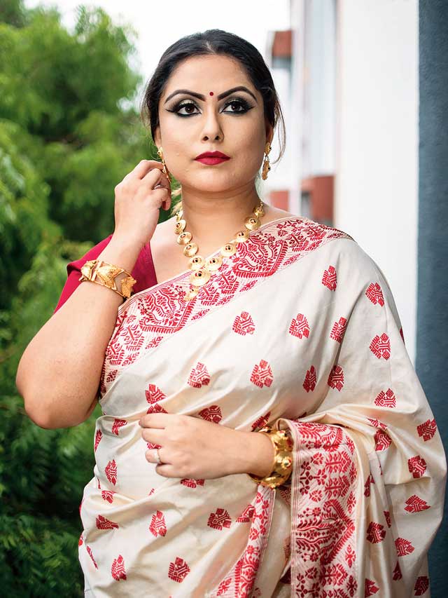 Choose the correct jewellery for your new saree this Durga Puja dgtl