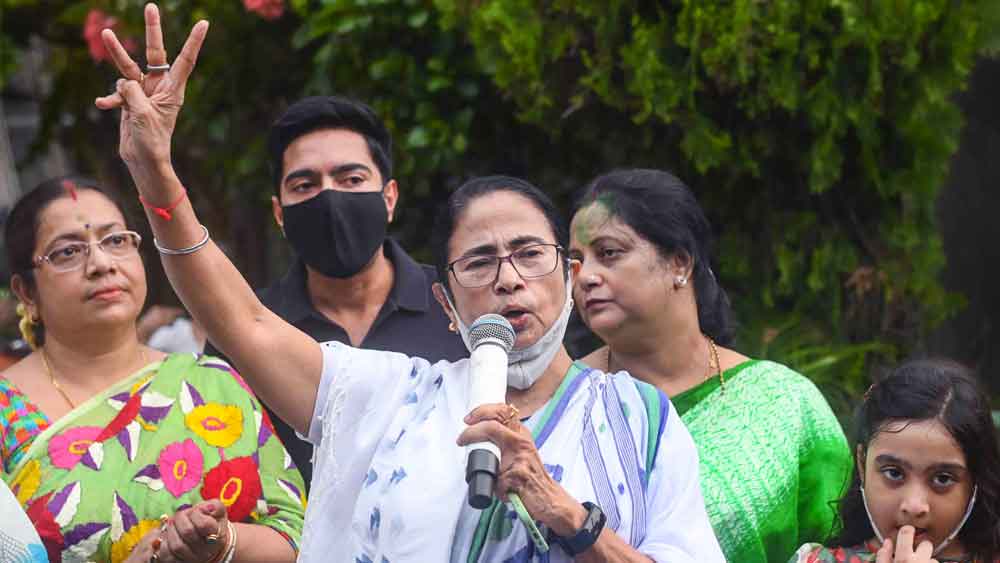ভবানীপুরে জয়ের পরে বার্তা মমতার