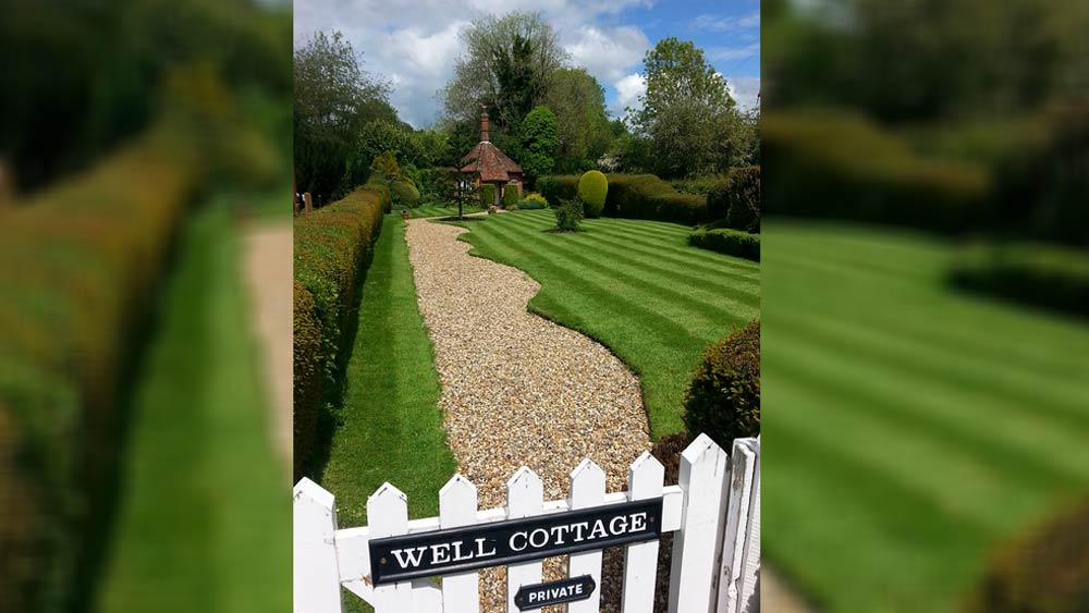 ১৮৮৬ সালে এডওয়ার্ড-এর মৃত্যু হয়। তার পর আর সে ভাবে কুয়োর দেখভাল হত না। ১৯২৭ সালে গ্রামে পানীয় জলের পাইপলাইন প্রবেশের পর কুয়োর ব্যবহার পুরোপুরি বন্ধ হয়ে যায়। ১৯৬১ সালে ভারতে এসেছিলেন রানি ভিক্টোরিয়া, তাঁর কাছে কুয়োর শতবর্ষ উদ্‌যাপনের ইচ্ছাপ্রকাশ করেছিলেন বেনারসের তৎকালীন মহারাজা। কথা রেখেছিলেন রানি।