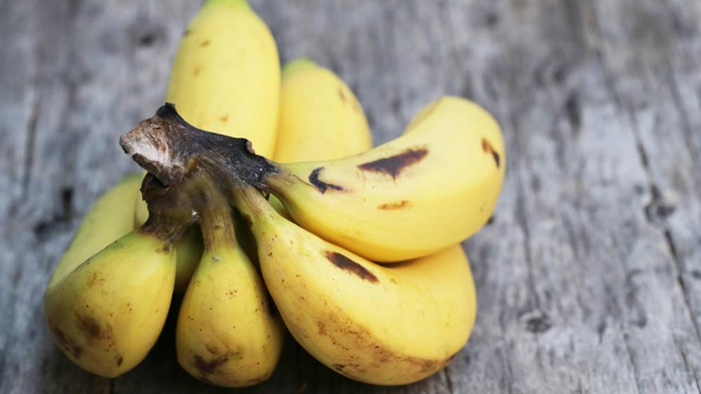 বিভিন্ন দেশের নামানুসারে কলার নামও আলাদা আলাদা। কলার নাম মর্তমান হলেও এই কলার সঙ্গে আদপে মার্তাবানের সম্পর্ক রয়েছে।