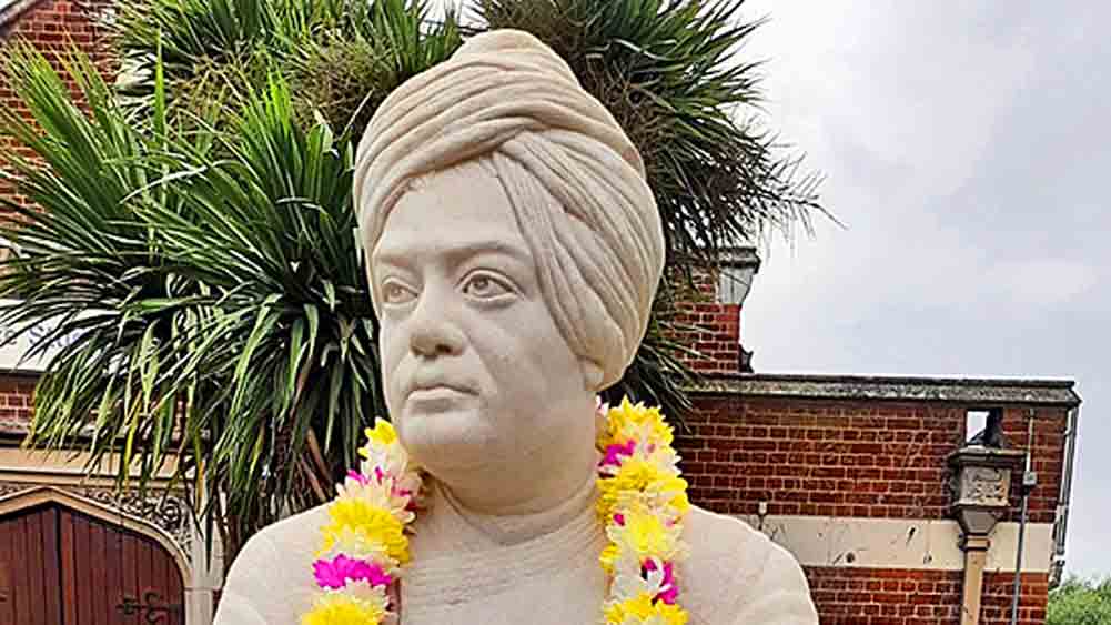 ইতিহাস: লন্ডনে স্বামীজির আবক্ষ মূর্তি।