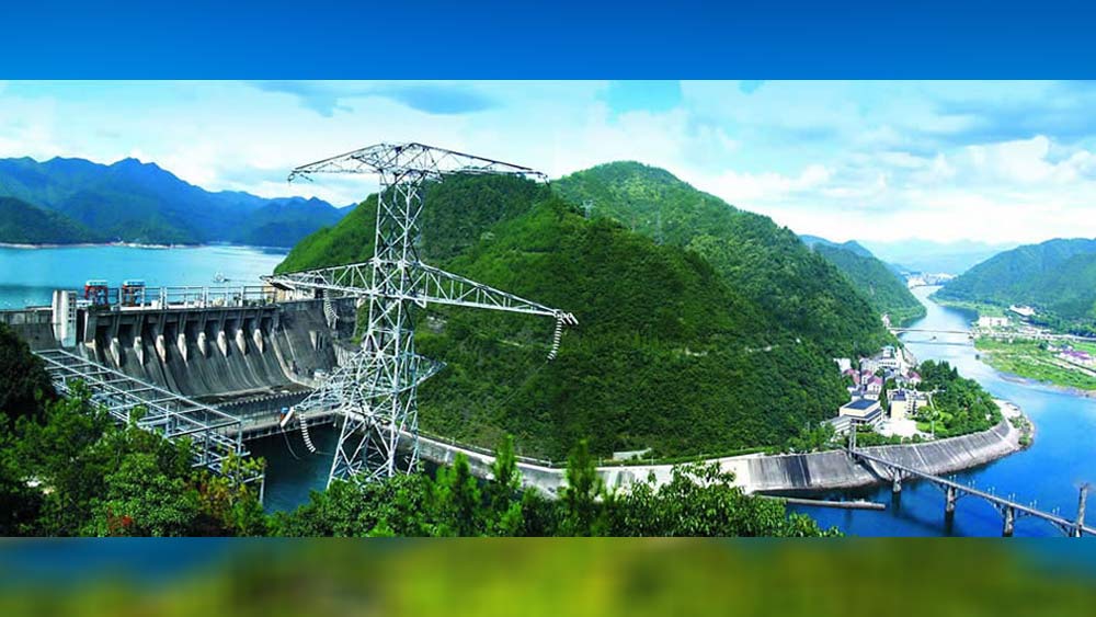 কৃত্রিম ভাবে সৃষ্ট হ্রদটির নাম রাখা হয় কুইআনদাও হ্রদ। ৬২ বছর ধরে এ ভাবেই জলের তলায় ডুবে রয়েছে শহরটি। রাস্তাঘাট, মন্দির, ঘরবাড়ি সবই রয়েছে আগের মতোই। এই হ্রদের উপর নির্মিত বাঁধটির নাম দেওয়া হয় জিনান।