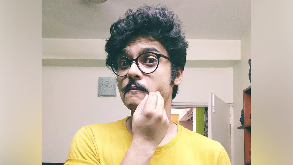 সবাই দেখি বলে, ‘ষষ্ঠী সর্টেড, সপ্তমী সর্টেড’। এ দিকে আমি কিংকর্তব্যবিমূঢ়!