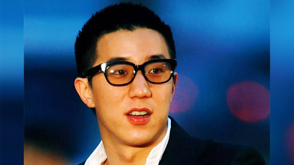 জেসিকে বেজিংয়ে তাঁর অ্যাপার্টমেন্ট থেকে বেআইনি মাদক-সহ গ্রেফতার করে পুলিশ। ২০১৪ সালের ১৮ অগস্টের ঘটনা। অ্যাপার্টমেন্টে তল্লাশি চালিয়ে তিন আউন্স মাদক বাজেয়াপ্ত করে পুলিশ। জেসির পাশাপাশি ওই অ্যাপার্টমেন্ট থেকে কাই কো নামে তাইওয়ানের আর এক অভিনেতাকেও গ্রেফতার করা হয়।