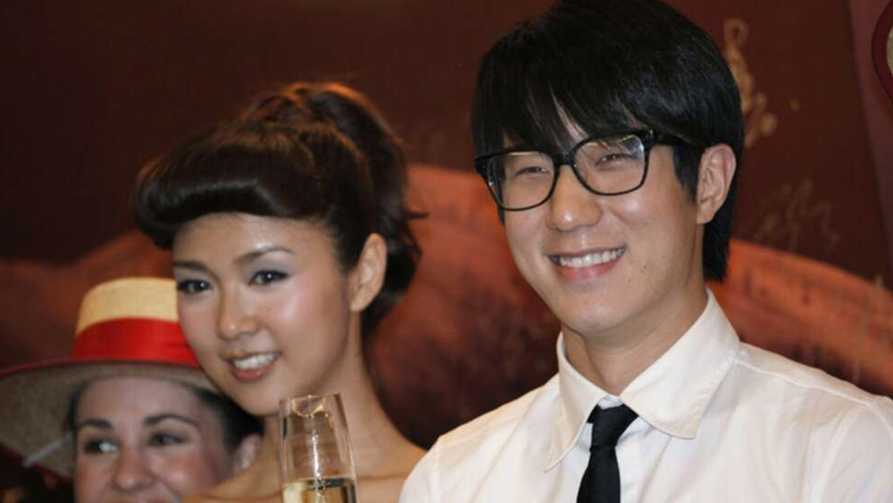 ওই ঘটনার সময় জেসি নিজেও যথেষ্ট পরিচিত ছিলেন। তিনি একজন গায়ক এবং অভিনেতা ছিলেন। ফলে ওই গ্রেফতারি তাঁর কেরিয়ারে ব্যাপক প্রভাব ফেলে। জেল থেকে ছাড়া পাওয়ার পর মায়ের সঙ্গে তাইপেইয়ে থাকতে শুরু করেন তিনি। অত্যন্ত সাধারণ জীবনযাপন করেন। রাস্তাঘাটে বেরোলে যাতে কেউ তাঁকে চিনতে না পারেন তার জন্য সব সময় মাস্ক পরে থাকেন। ২০২০ সালে প্রকাশিত খবর অনুযায়ী, লস অ্যাঞ্জেলসে থাকতে শুরু করেছিলেন তিনি।