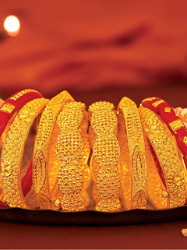 Unveils Tanishq’s latest Pujo Special Collection-Shaaj dgtl