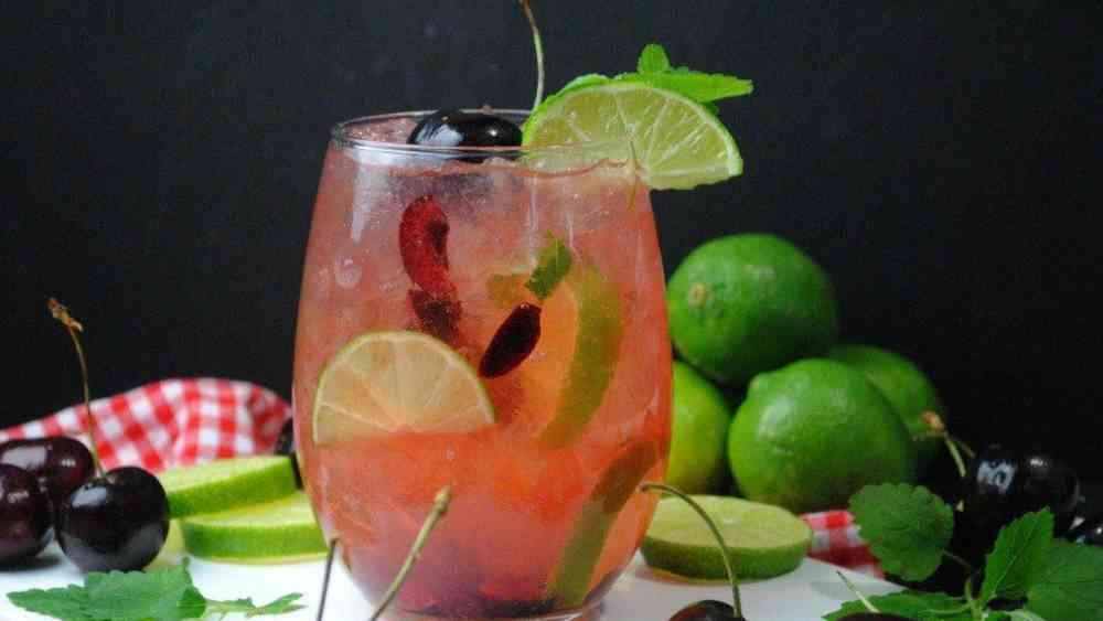 চেরি মোহিতো মকটেল