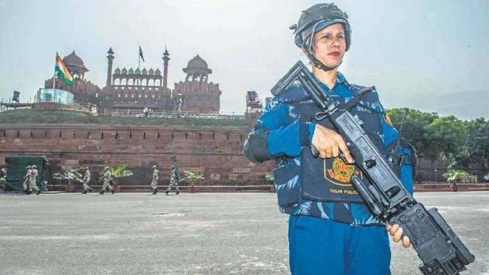 ১২টি দেশের সেনাবাহিনীর হাতে এখন কর্নারশট রয়েছে। এদের মধ্যে চিন, রাশিয়া, ভারত, দক্ষিণ কোরিয়া, তুরস্ক রয়েছে। এ ছা়ড়া কর্নারশটের নিজস্ব সংস্করণ তৈরি করেছে চিন, পাকিস্তান, ইরান, দক্ষিণ কোরিয়া এবং ভারত।