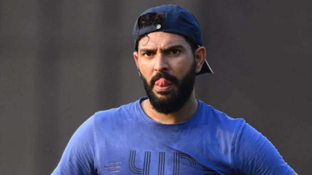 ২০১৬ সালে যুবরাজের বিরুদ্ধে মাদক সেবনের অভিযোগ ওঠে। তাঁর প্রাক্তন শালী আকাঙ্ক্ষা শর্মা একটি টেলিভিশন শো-তে এসে বলেন, ‘‘ওদের গোটা পরিবার মাদক নেয়। যুবরাজ আমাকে বলেছে, ও নিজেও মাদক নিয়েছে।’’