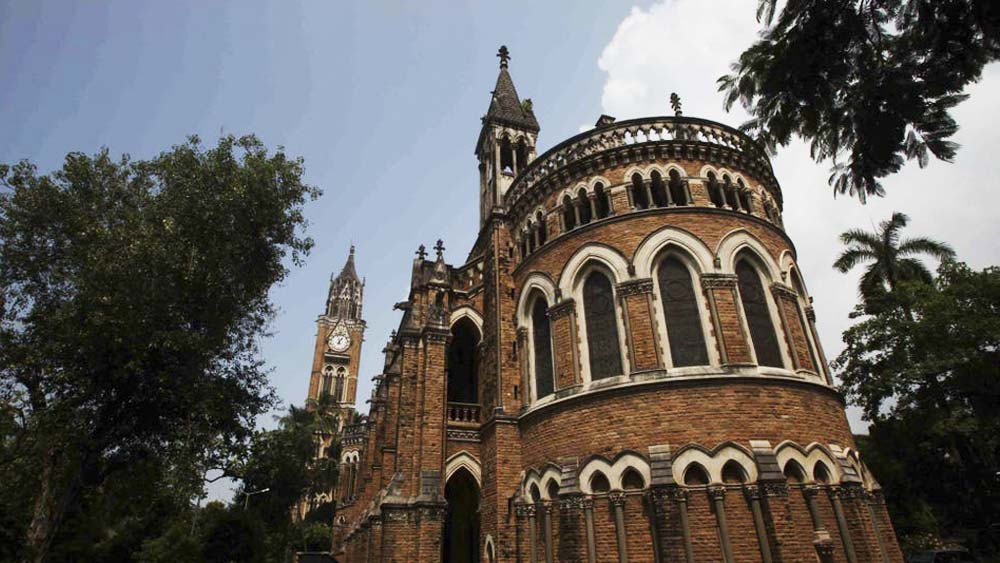 মুম্বই বিশ্ববিদ্যালয়। ধনকুবের ছাত্র ২০ জন।  জন মুকেশ অম্বানীর শিক্ষা প্রতিষ্ঠান। তবে একা তিনি নন। কুমারমঙ্গলম বিড়লা, উদয় কোটাক, রাধাকিষণ দামানিও মুম্বই বিশ্ববিদ্যালয়ের ছাত্র। ধনকুবেরদের বিশ্ববিদ্যালয়ে প্রথম একাদশে থাকা এক মাত্র অ-আমেরিকান বিশ্ববিদ্যালয় এটিই। তবে পরিসংখ্যান বলছে মাত্র চার জন ছাড়া মুম্বই বিশ্ববিদ্যালয়ের সমস্ত ধনকুবের ছাত্রই নিজেদের সম্পদ উত্তরাধিকার সূত্রে পেয়েছেন। এই বিশ্ববিদ্যালয়ের ধনকুবের ছাত্রদের মোট সম্পদ ১৬ হাজার ২৮০ কোটি ডলারের।