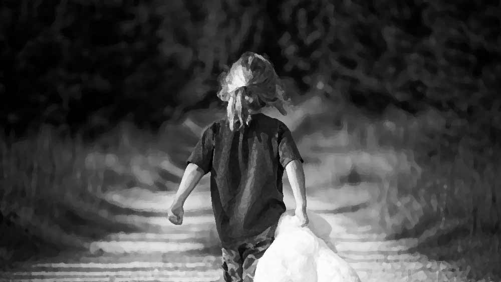 গভীরে গিয়ে এই সমস্যার সমাধান না করলে কোনওদিনই শিশুকন্যার উপর অত্যাচারের মাত্রা কমানো যাবে না।