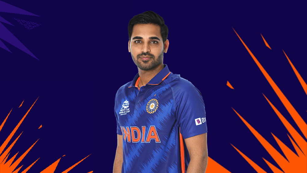 ভুবনেশ্বর কুমার: নতুন বলে শুরুতে স্যুইং করাতে পারবেন। টি২০ আন্তর্জাতিকে ভারতের চতুর্থ সর্বোচ্চ উইকেটশিকারি। ২৫.১০ গড়ে ৫০টি উইকেট রয়েছে তাঁর।