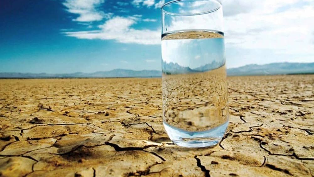 দৈনন্দিন জীবনেও বারমুডার প্রতিটি মানুষ জলের অপচয় রোধে সদা সতর্ক। যতটা সম্ভব জলের খরচও কম করে থাকেন তাঁরা। শিশুদেরও ছোট থেকেই এ বিষয়ে সচেতন করা হয়।