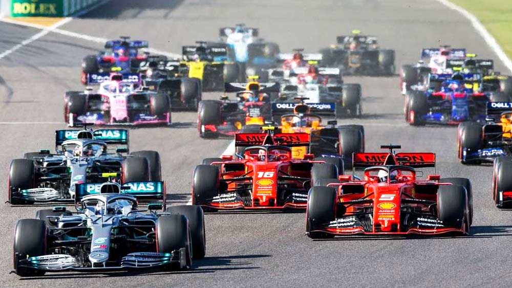 সিভিসি ক্যাপিটালস একটি বেসরকারি ঋণদানকারী সংস্থা। বিশ্ব ক্রীড়া জগতে খুব অপরিচিত নাম নয় তারা। ফর্মুলা ১, রাগবি, ফুটবলের পর এ বার ক্রিকেটেও ঢুকে পড়ল সিভিসি।