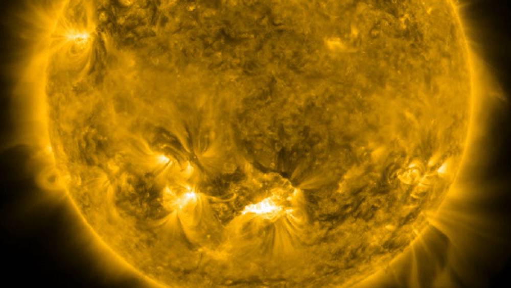 এমন সৌরঝলক বেরিয়ে আসতে দেখা গিয়েছে। ছবি সৌজন্যে- ‘সেসি’, আইসার কলকাতা।