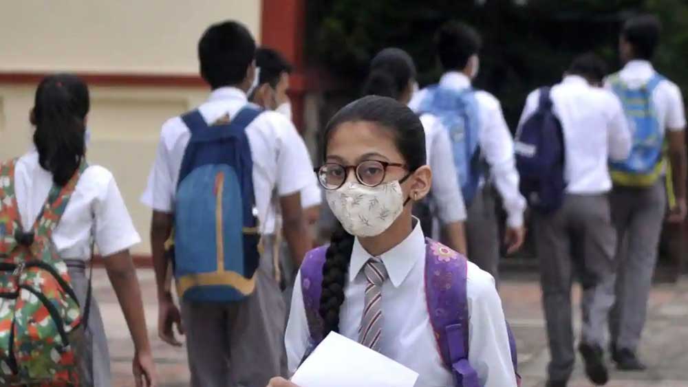 অনেকেই এখন ক্লাসে ফিরে লেখাপড়া করতে চান।