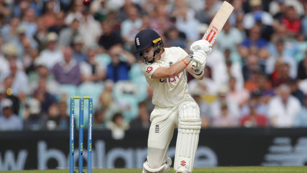 সরাসরি: ভাঙল জুটি, বেয়ারস্টোকে ফিরিয়ে ধাক্কা দিলেন সিরাজ