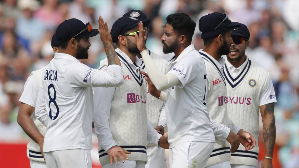 সরাসরি: অর্ধশতরান পোপের, ভারতের রান টপকানোর দিকে এগোচ্ছে ইংল্যান্ড