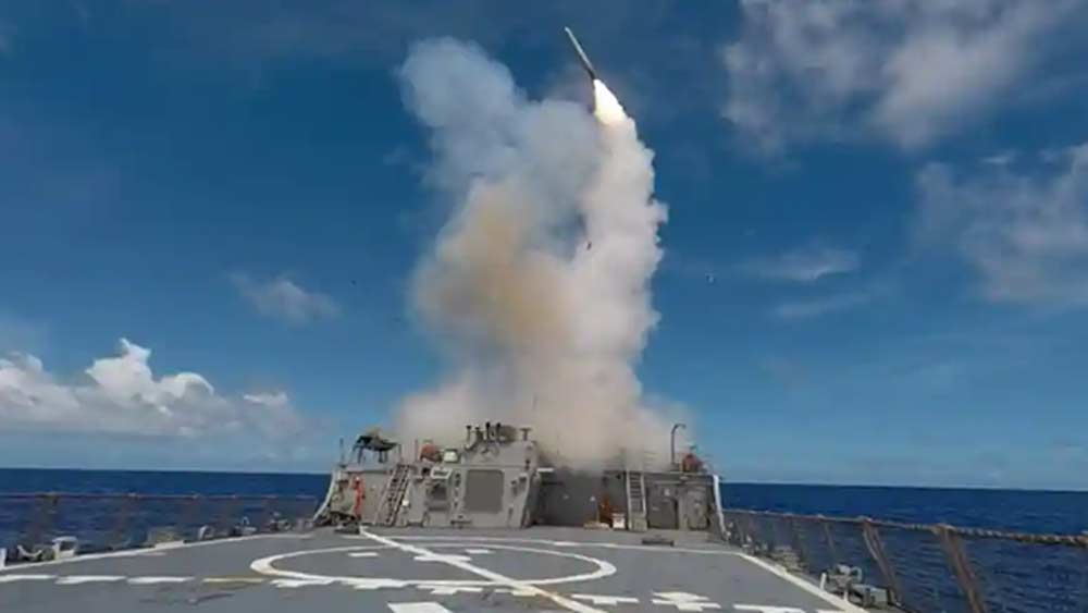 এই জাহাজের লঞ্চ নিয়ন্ত্রক কেন্দ্র খুব সহজেই ক্ষেপণাস্ত্রের গতিপথ নিয়ন্ত্রণ করতে পারে। ফলে সমুদ্রের মাঝে কোনও রকম বাধার সম্মুখীনও হতে হয় না। যাত্রীবাহী বা মালবাহী জাহাজের গতিপথ এড়িয়েও ক্ষেপণাস্ত্র উৎক্ষেপণ করার ক্ষমতা রয়েছে এর।