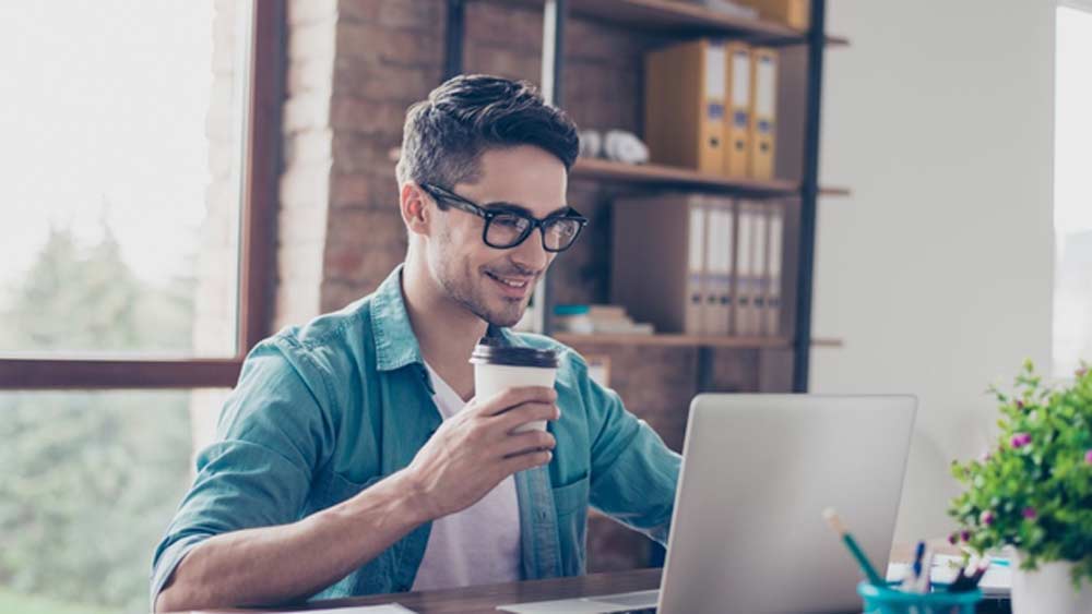 এই সংস্থায় প্রায় এক হাজার কর্মী রয়েছেন। তাঁরা সকলেই এই সুবিধা পাবেন।