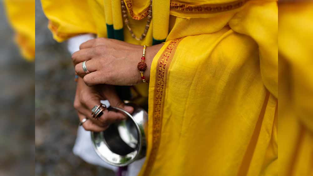 এখন আর সে ভাবে ভারতে যাতায়াত নেই। কিন্তু মনেপ্রাণে স্বপ্না ভারতীয়। ভরতনাট্যম আর কত্থকের মাধ্যমে ভারতের সংস্কৃতির সঙ্গে একাত্ম হয়ে রয়েছেন তিনি।