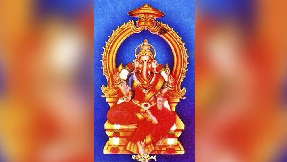 কোনও কোনও মাতৃকা-তালিকায় চামুণ্ডাকে ধরা হয় না। সেই হিসেবে আবার মাতৃকাদের সংখ্যা সাত। কোথাও আবার নৃসিংহীকে তালিকা থেকে বাদ দেওয়া হয়। নেপালে অষ্টম মাতৃকা হলেন মহালক্ষ্মী। ‘দেবী পুরাণ’-এ বিনায়কী নামের এক মাতৃকার কথা পাওয়া যায়। তিনি বিনায়ক বা গণেশের শক্তি।