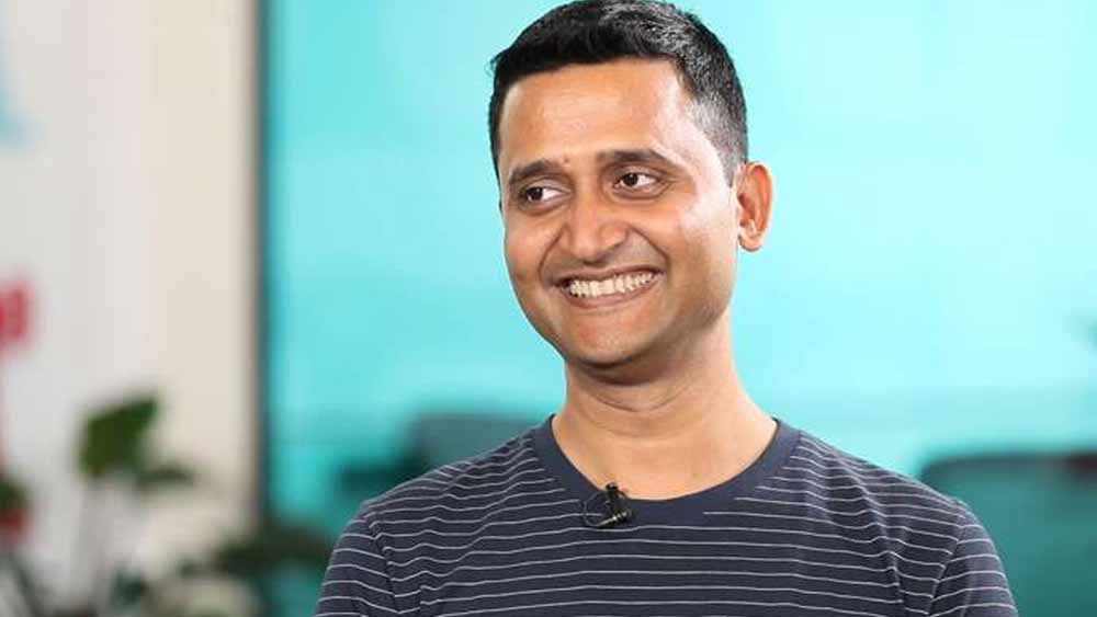 আইআইটি খড়গপুর থেকে ইলেকট্রিক্যাল ইঞ্জিনিয়ারিং নিয়ে পড়াশোনা করেছেন অমোদ মালব্য। তার পর অনেক ছোটখাটো সংস্থায় কাজ করেছেন। পরে উড়ান-এর সহ-প্রতিষ্ঠাতা হন। অমোদের সম্পত্তির পরিমাণ ১৩ হাজার কোটি টাকা।