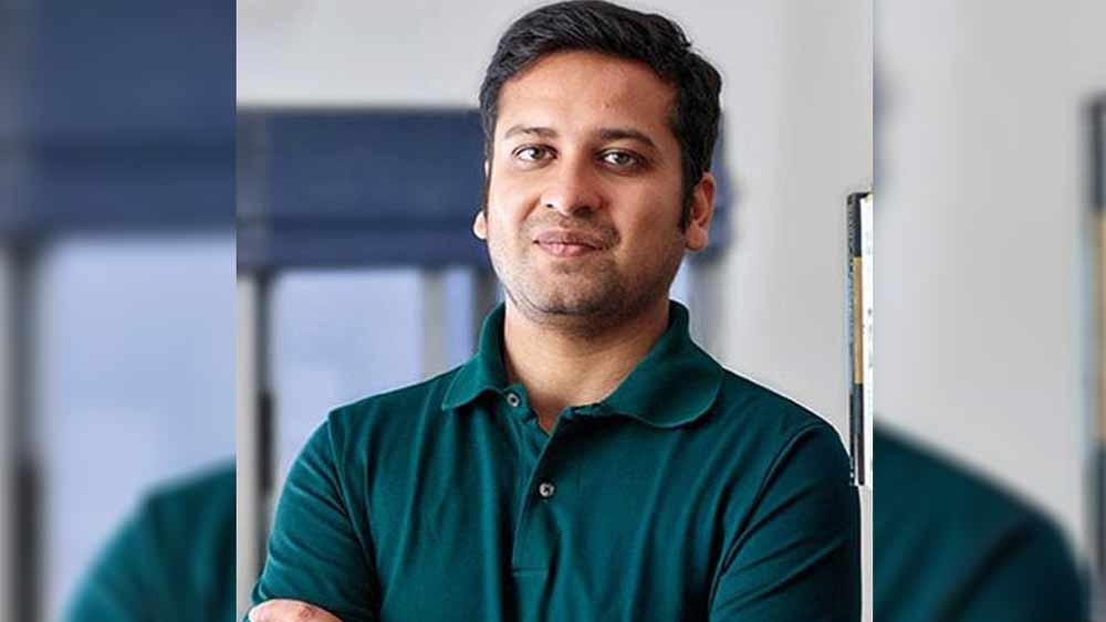 ফ্লিপকার্ট-এর সহ-প্রতিষ্ঠাতা বিনি বনসল আট হাজার ১০০ কোটি টাকার মালিক। ২০০৭ সালে অ্যামাজন ছাড়ার পর বিনি ফ্লিপকার্ট প্রতিষ্ঠা করেন। ২০১৬ সালে তিনি ফ্লিপকার্ট-এর সিইও হন। কিন্তু ব্যক্তিগত কিছু কারণে ২০১৮ সালে ফ্লিপকার্ট থেকে ইস্তফা দেন। এখন একটি স্টার্টআপ কনসালট্যান্সির মালিক তিনি।