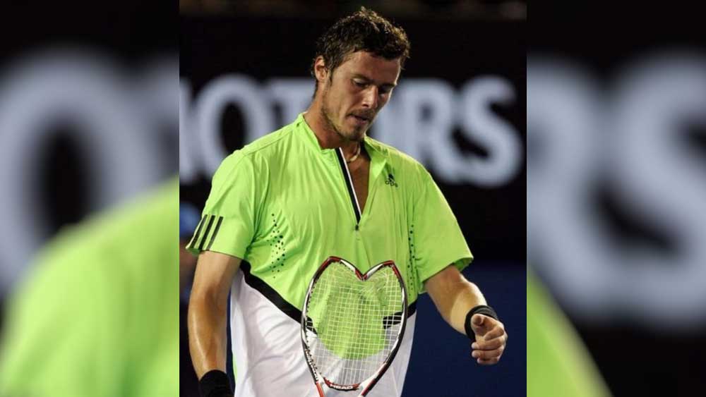 মারাট সাফিন: র‌্যাকেট ভাঙা যেন আমেরিকার এই খেলোয়াড়ের কাছে পছন্দের কাজ ছিল। বহু ম্যাচে পিছিয়ে থাকার সময় তাঁকে র‌্যাকেট ভাঙতে দেখা গিয়েছে।