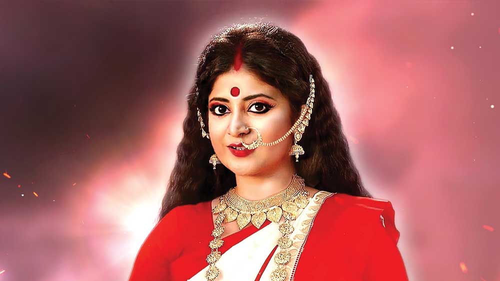 তখন আমি ‘দুর্গা’ ধারাবাহিকে অভিনয় করছি।