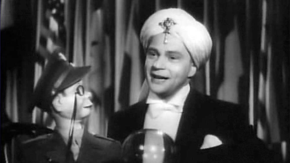 এডগার বার্গেন আর তাঁর ডামি চার্লি। 