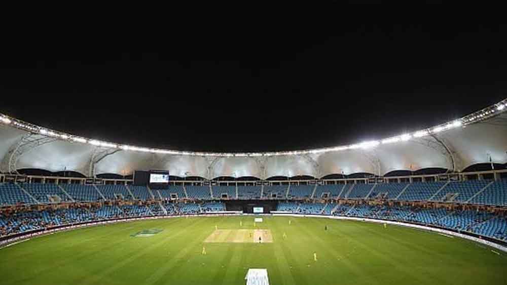 দুবাই স্টেডিয়ামে বসে টি-টোয়েন্টি বিশ্বকাপে ভারত-পাকিস্তান ম্যাচ, বা ফাইনাল দেখতে চান?