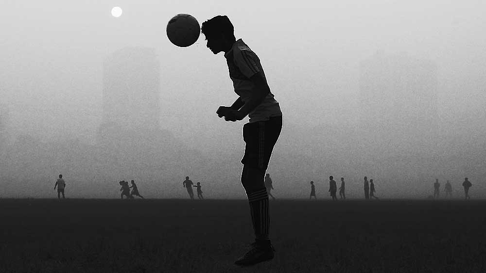  পৃথিবী ছেড়ে যাওয়ার আগে তার অসুস্থ, মুমূর্ষু বাবা বলেছিলেন, ‘‘আজ ভাল করে খেলিস।’’ 