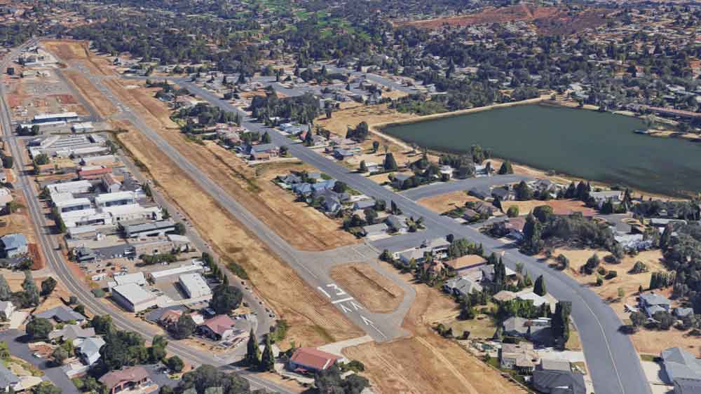 ১৯৬৩ সালে সেই ভাবনা থেকেই তৈরি ক্যামেরন পার্ক। এক সময়ে নাম ছিল ক্যামেরন পার্ক এয়ারপোর্ট। সেই নাম বদলে হয় ক্যামেরন পার্ক এয়ারপার্ক। শহরের প্রতিটি পরিবারেরই কোনও না কোনও সদস্য এক সময়ে বিমানচালক ছিলেন।