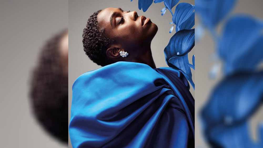 তিনি নোমির চরিত্রে অভিনয় করছেন। শোনা যাচ্ছে, জেমস বন্ড-এর উত্তরসূরি হতে চলেছেন তিনিই। এই প্রথম পর্দায় কোনও মহিলা ‘জেমস বন্ড’-কে দেখা যাবে।