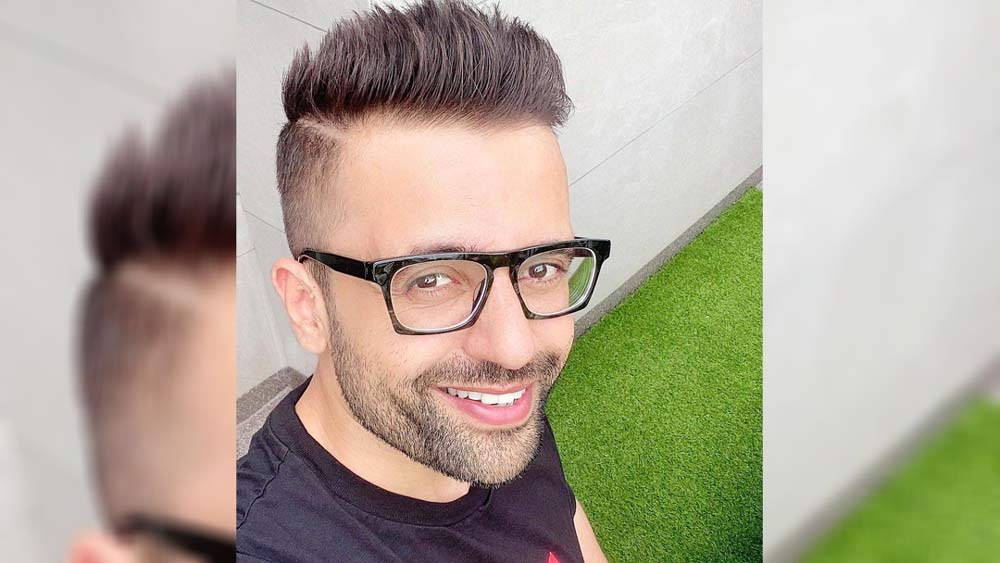 ‘ওয়ান অব ইন্ডিয়া’স মোস্ট প্রমিশিং অন্তেপ্রেনর্স’, ‘পাওনিয়ার অব টুমরো’, ‘ক্রিয়েটিভ অন্তেপ্রেনর অব দ্য ইয়ার ২০১৩’- তারই কয়েকটি।