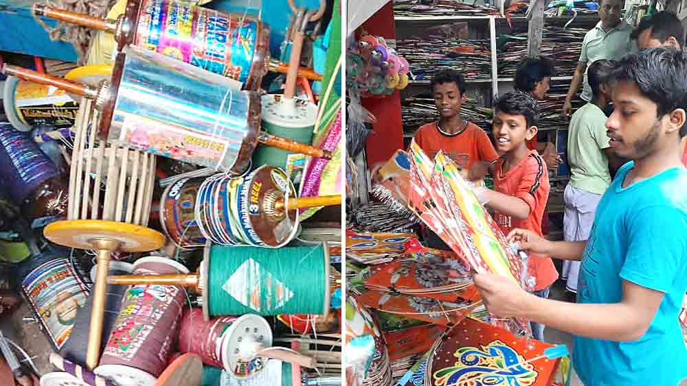 শেওড়াফুলি (বাঁ দিেক) এবং উলুবেড়িয়াতে বিক্রি হচ্ছে ঘুড়ি। নিজস্ব চিত্র