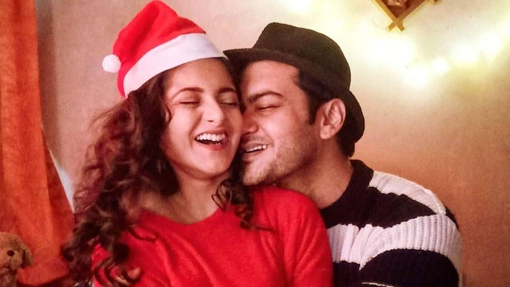 দিয়া এবং অভিষেক, দু’জনেই খুব আধ্যাত্মিক।