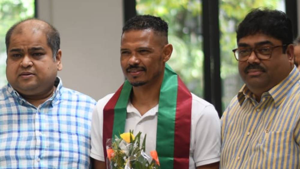  সৃঞ্জয় বসু ও দেবাশিস দত্তের সঙ্গে ব্যারেটো