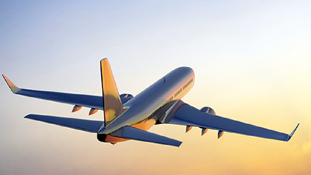 সংবাদ সংস্থা সূত্রে খবর, মুম্বইয়ে গিয়ে স্ত্রীর সঙ্গে দেখা করার জন্য ভিয়েতনামের হো চি মিন শহর থেকে বিমানে করে তাইল্যান্ডের ব্যাঙ্ককে যান তিনি। তবে ব্যাঙ্ককে পৌঁছে জানতে পারেন, বিনা ভিসায় ভারতে যেতে পারবেন না।