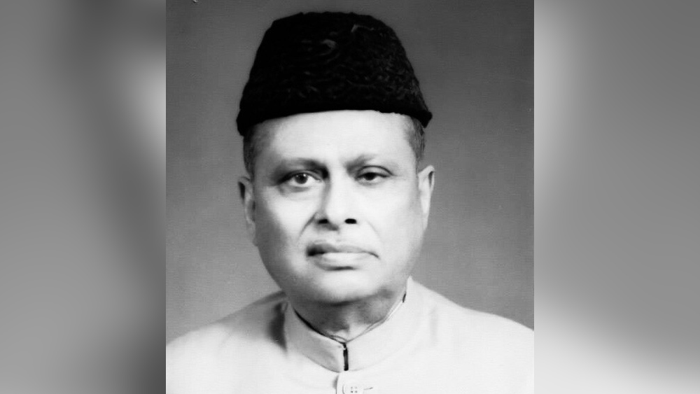 অষ্টম পাক প্রধানমন্ত্রী হন নুরুল আমিন। তিনিই পাকিস্তানের ইতিহাসে সব থেকে স্বল্পমেয়াদী প্রধানমন্ত্রী। মাত্র ১৩ দিনের জন্য ক্ষমতায় ছিলেন নুরুল। তবে পাকিস্তানের দ্বিতীয় রাষ্ট্রপতি আয়ুব খানের সঙ্গে মনোমালিন্য হওয়ায় তিনি নিজের পদ ছাড়েন। তিনিই পাকিস্তানের প্রথম এবং শেষ ভাইস প্রেসিডেন্ট। তিনি পাকিস্তানের শেষ বাঙালি নেতা হিসেবেও পরিচিত।