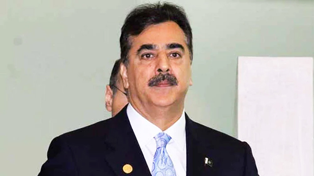 শওকতের পর পাক প্রধানমন্ত্রী হিসেবে ক্ষমতায় আসেন ইউসুফ রাজা গিলানি। ২০০৮ থেকে ২০১২ সাল পর্যন্ত তিনি মোট চার বছর ৮৬ দিন ক্ষমতায় ছিলেন। পাকিস্তানের রাজনৈতিক ইতিহাসে প্রধানমন্ত্রী পদে গিলানিই সব থেকে বেশি দিন বহাল ছিলেন। তবে একাধিক দুর্নীতির মামলায় যুক্ত থাকার অভিযোগে পাক সুপ্রিম কোর্ট তাঁর প্রধানমন্ত্রী পদ খারিজ করে।