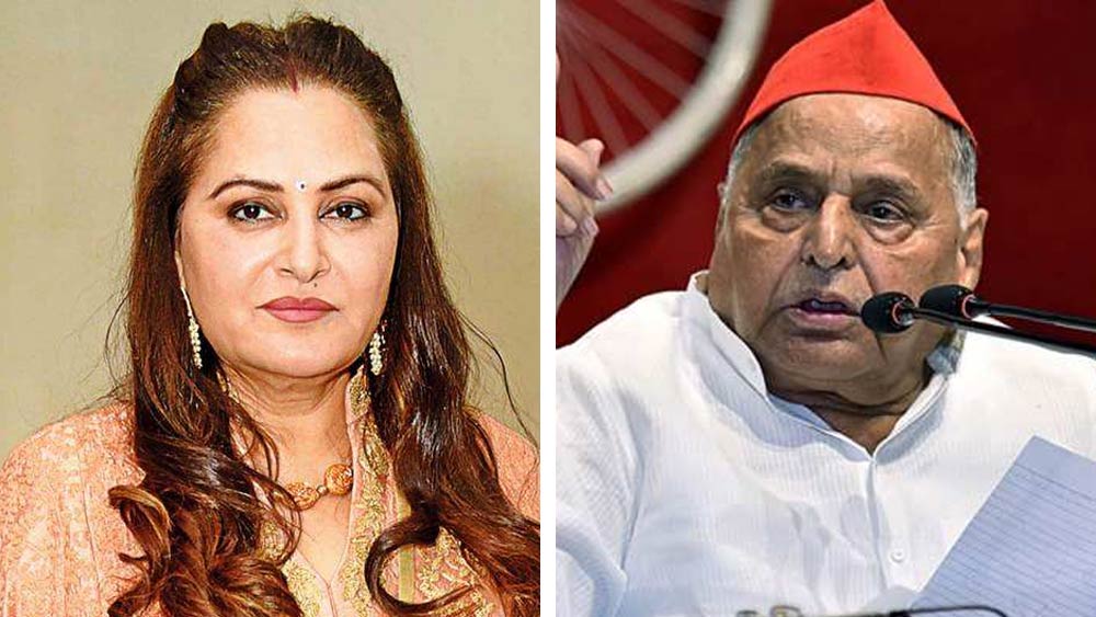 হঠাৎ করে চলে এলেও রাজনীতিতে কম সফল হননি বলিউডের এই নায়িকা। ১৯৯৬ সালে অন্ধ্রপ্রদেশে থেকে রাজ্যসভার সাংসদ হন। তবে এন চন্দ্রবাবু নায়ডু টিডিপি-র দায়িত্ব নেওয়ার পর দলের সঙ্গে তাঁর সম্পর্কে চিড় ধরে। এর পর মুলায়ম সিংহ যাদবের আহ্বানে সাড়া দিয়ে সমাজবাদী পার্টিতে চলে যান জয়া। যদিও ২০১০ সালে দলবিরোধী কার্যকলাপের অভিযোগে তাঁকে পার্টি থেকে বহিষ্কার করেন মুলায়ম। তার আগেই অবশ্য রামপুর লোকসভা কেন্দ্র থেকে দু’বার নির্বাচিত হয়েছেন তিনি (২০০৪ এবং ২০০৯)।