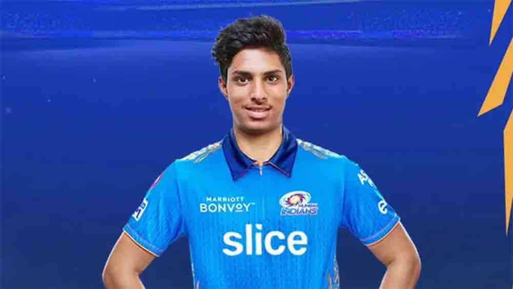 ঘরোয়া ক্রিকেটে পারফরম্যান্স দেখেই তিলককে দলে নেওয়ার কথা ভেবেছিলেন জাহিররা। সদ্যসমাপ্ত অনূর্ধ্ব ১৯ বিশ্বকাপেও খেলেছেন তিলক। তবে সে ভাবে চোখে পড়েননি। ছ’টি ম্যাচে মাত্র ২৮.৬৬ গড়ে ৮৬ রান করেছিলেন।