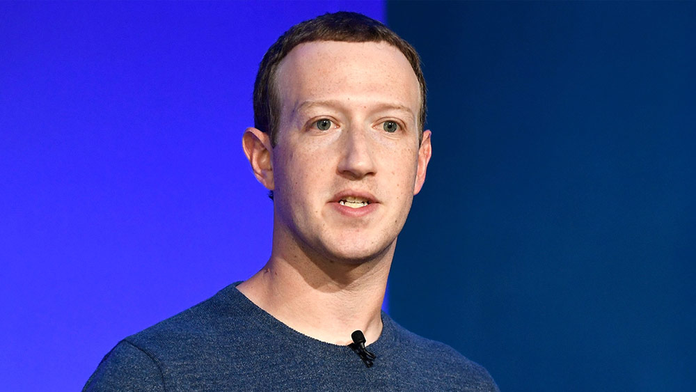 অন্য দিকে, গত বছর এই তালিকায় পঞ্চম স্থানে থাকা ফেসবুক প্রতিষ্ঠাতা মার্ক জাকারবার্গের সম্পদ অনকটাই কমেছে। নতুন তালিকায় পঞ্চদশ স্থানে রয়েছেন তিনি।