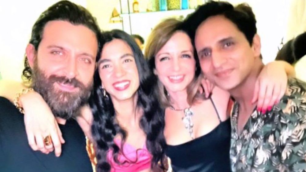 দুই প্রাক্তনের দুই বর্তমান