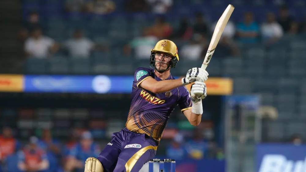 এই বারের আইপিএলে মুম্বইয়ের বিরুদ্ধে এক ওভারে ৩৫ রান করে চমক দিয়েছেন প্যাট কামিন্স। সেই সঙ্গে মাত্র ১৪ বলে অর্ধশতরান করেন তিনি।