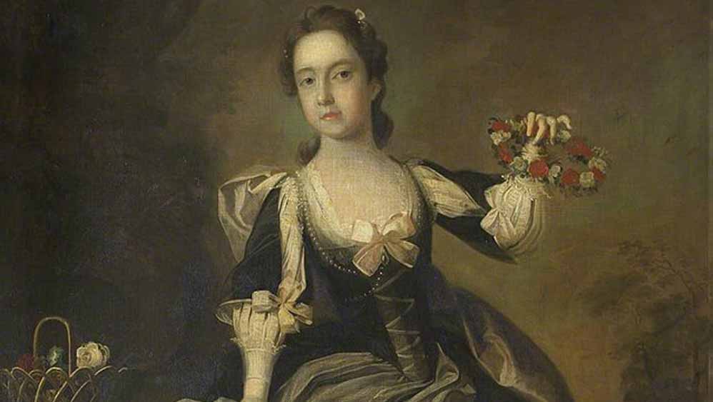 এমনই একজন বিশেষজ্ঞ হলেন  স্মৃতিসৌধ এবং সমাধি বিশেষজ্ঞ এ জে মর্টন৷ তাঁর মতে এই রহস্য অর্থহীন, এলোমেলো কিছু অক্ষর সমষ্টি যা বাড়ির বাসিন্দা জর্জ অ্যাডামস এবং মেরি ভার্নন-ভেনাবলস (ছবিতে) নিজেরাই তৈরি করেছিলেন। কিন্তু তাঁরা এটি তৈরি করেছিলনে কেন তা নিয়ে প্রশ্ন রয়েই গিয়েছে।